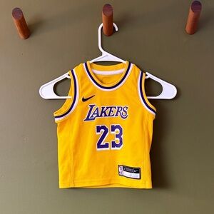 Lakers Jersey size 2T - James 23